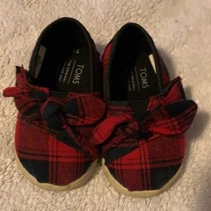 Baby toms size 4t
